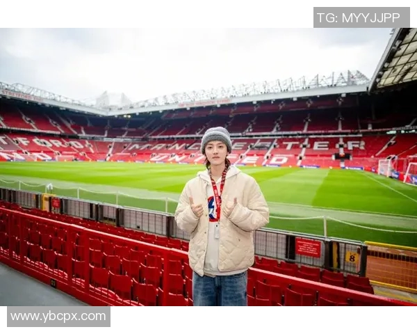 鹿晗与足球明星的偶遇瞬间引发的热议与友谊故事