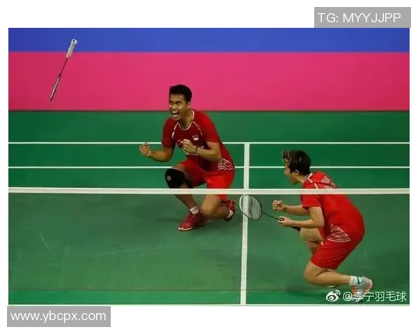 武汉羽毛球队与上海羽毛球队赛后复盘分析灵活性对比与战术调整探讨